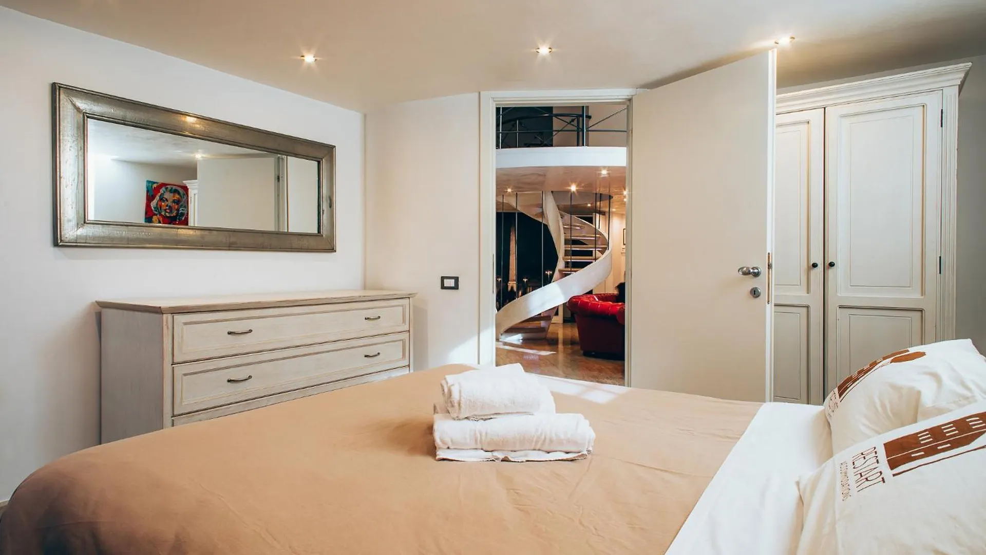 Restart Accommodations Borghese Rome Apartment