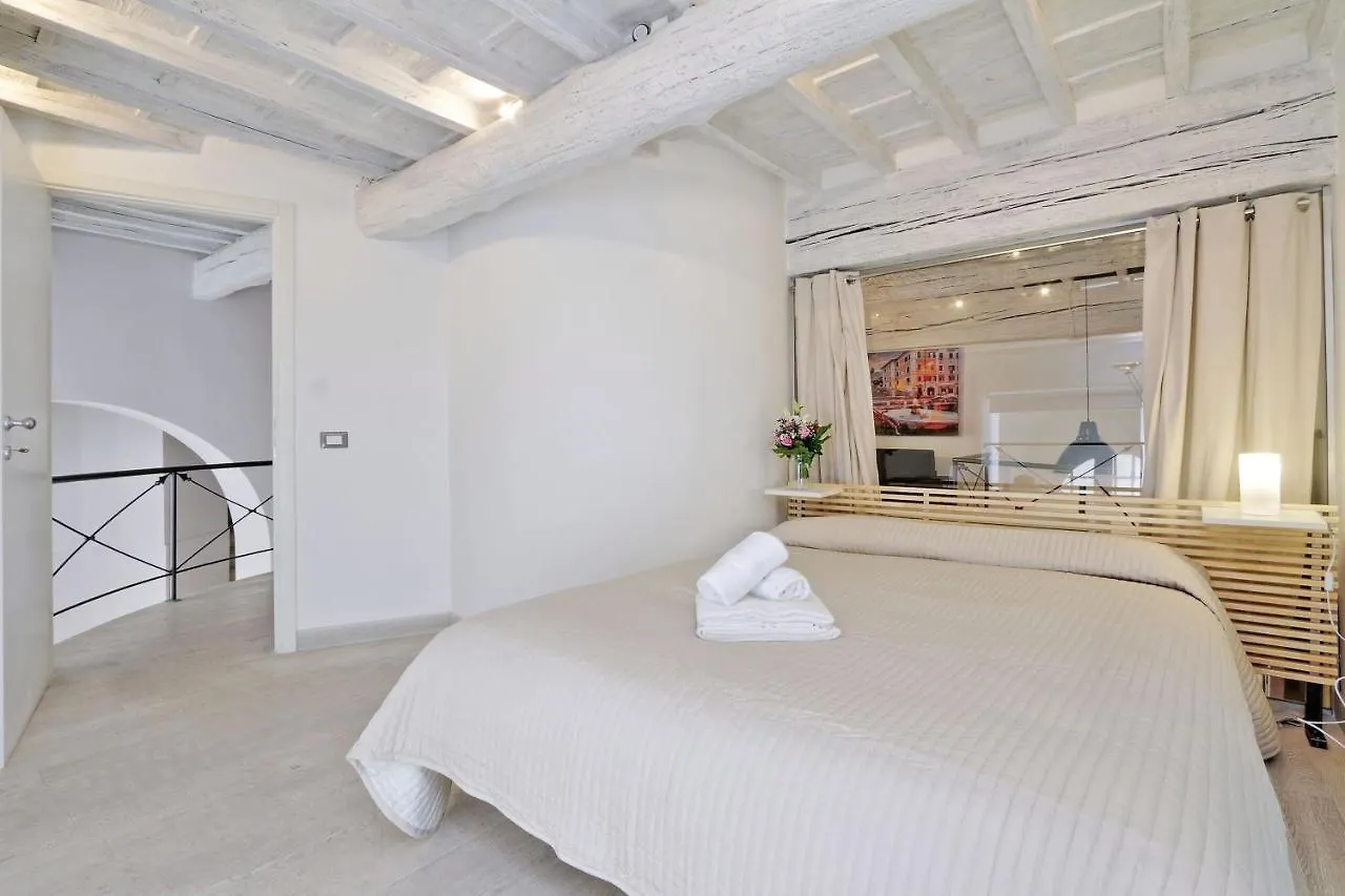 Apartment Restart Accommodations Borghese Rome Italy